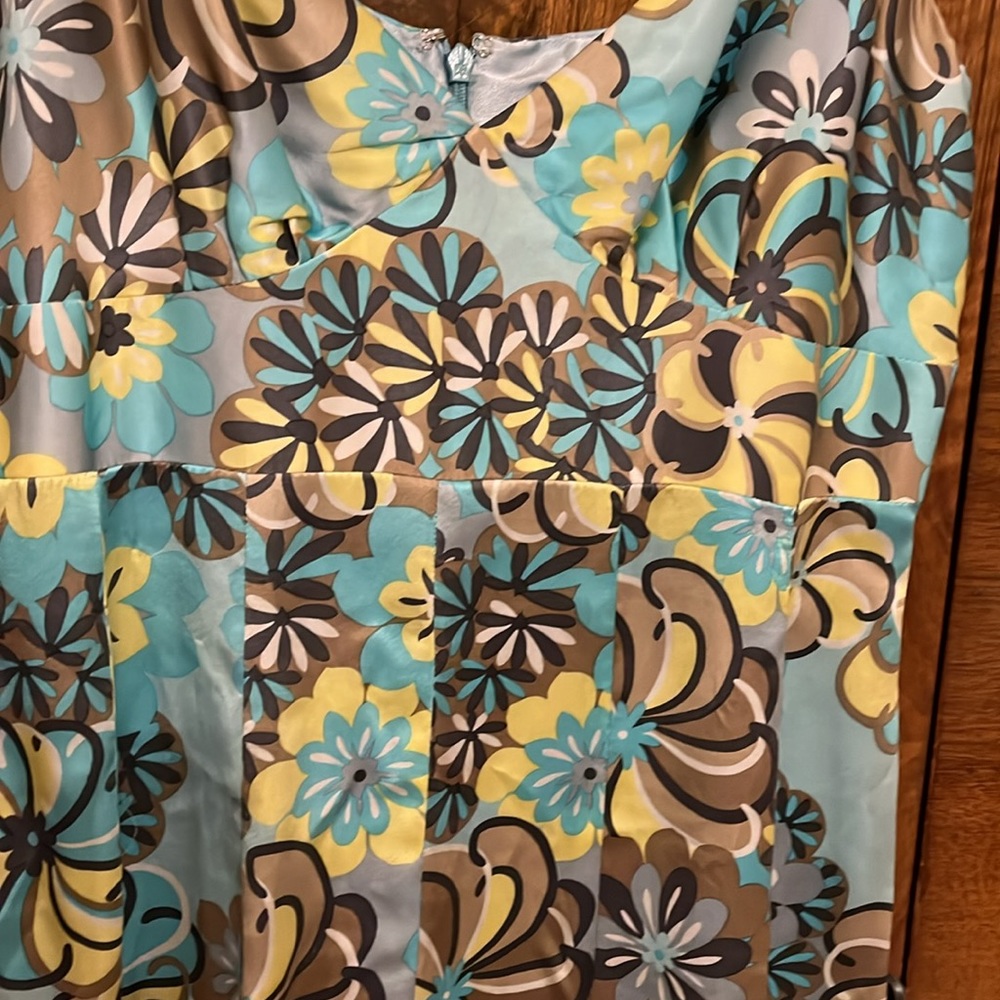 Laundry By Shelli Segal Blue and Yellow Floral Empire Waist Dress - Picture 7 of 8
